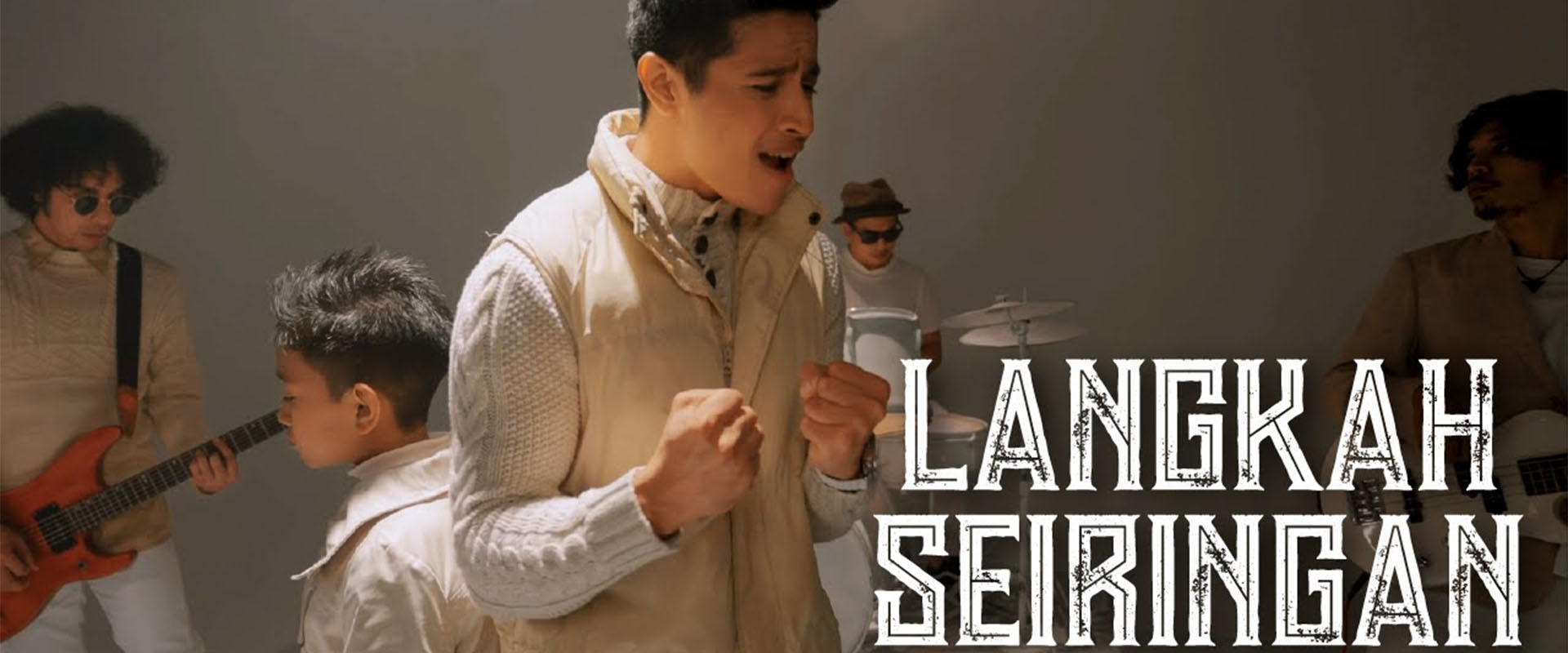 Afieq Shazwan & Asyraff Khan - Langkah Seiringan (Official Music Video)